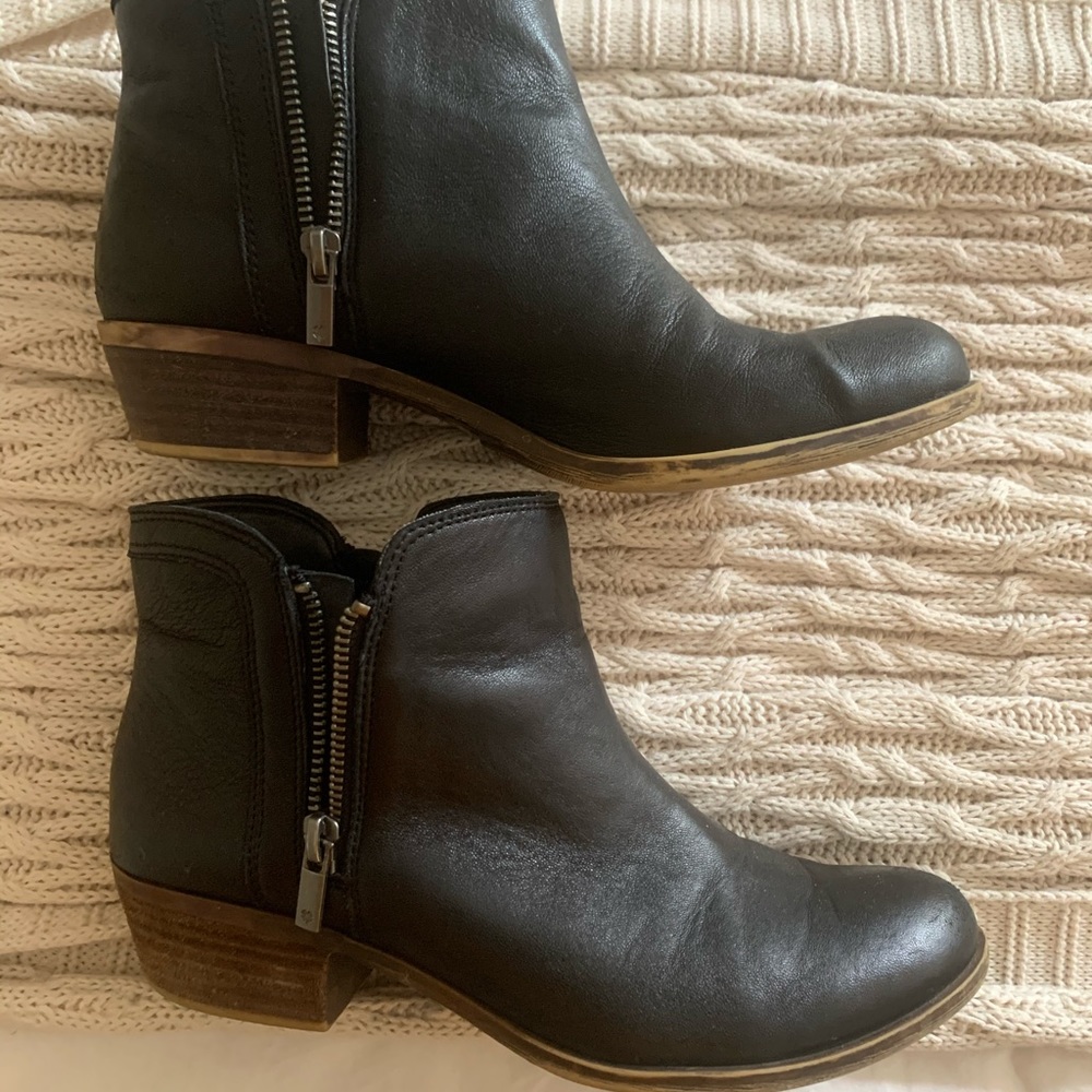 Black Lucky Brand booties